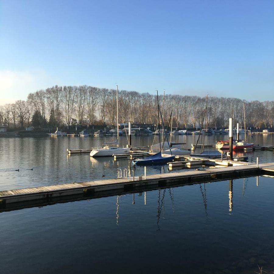 Ferienwohnung Schmuckkästle am Hafen Wiesbaden Exterior foto