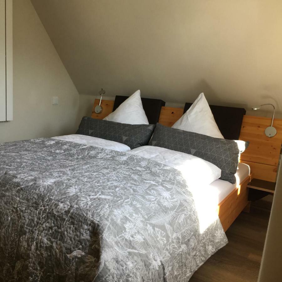 Ferienwohnung Schmuckkästle am Hafen Wiesbaden Exterior foto