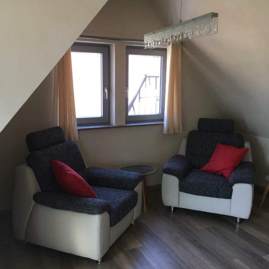 Ferienwohnung Schmuckkästle am Hafen Wiesbaden Exterior foto