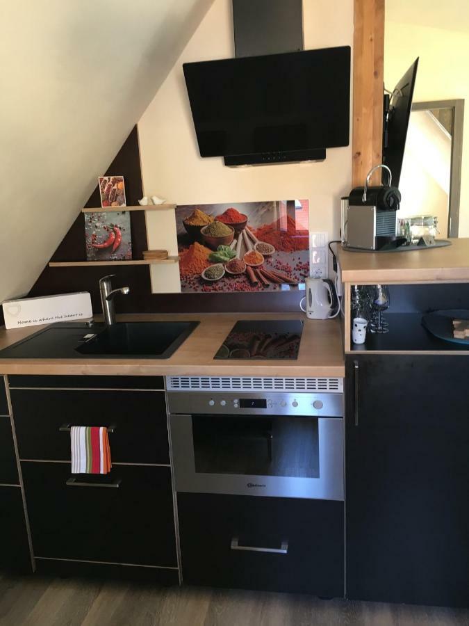 Ferienwohnung Schmuckkästle am Hafen Wiesbaden Exterior foto